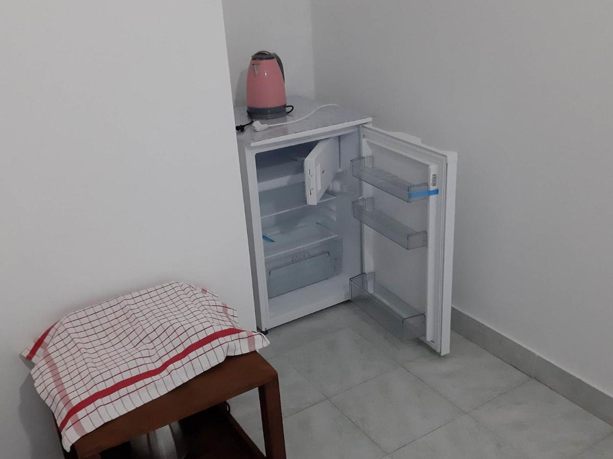 Apartments Franka Саплунара Екстериор снимка