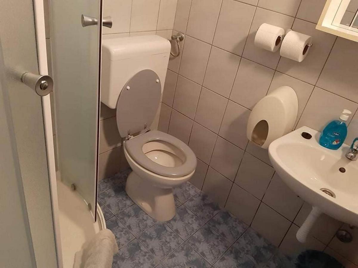 Apartments Franka Саплунара Екстериор снимка